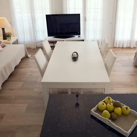 Apartment Clarimar8